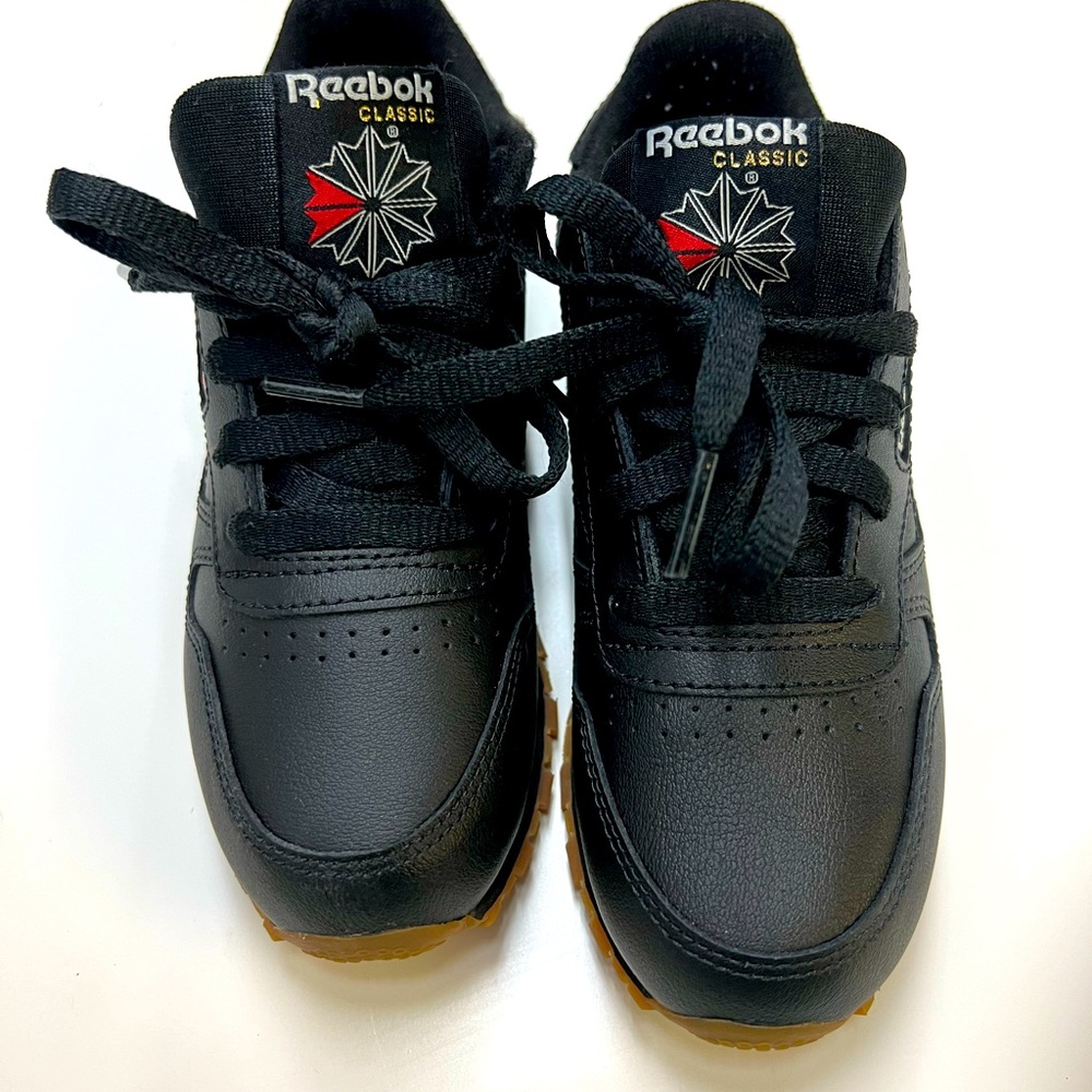 Reebok tennis shoes👟🏀